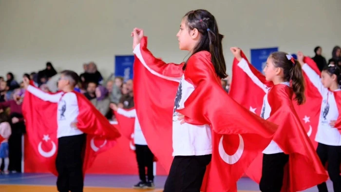 102. Yıl Gururu Şiran’da Coşkuyla Kutlandı