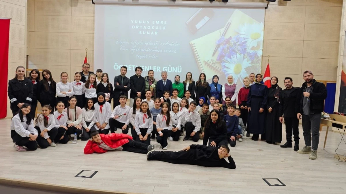 Şiran’da 24 Kasım Öğretmenler Günü Coşkuyla Kutlandı