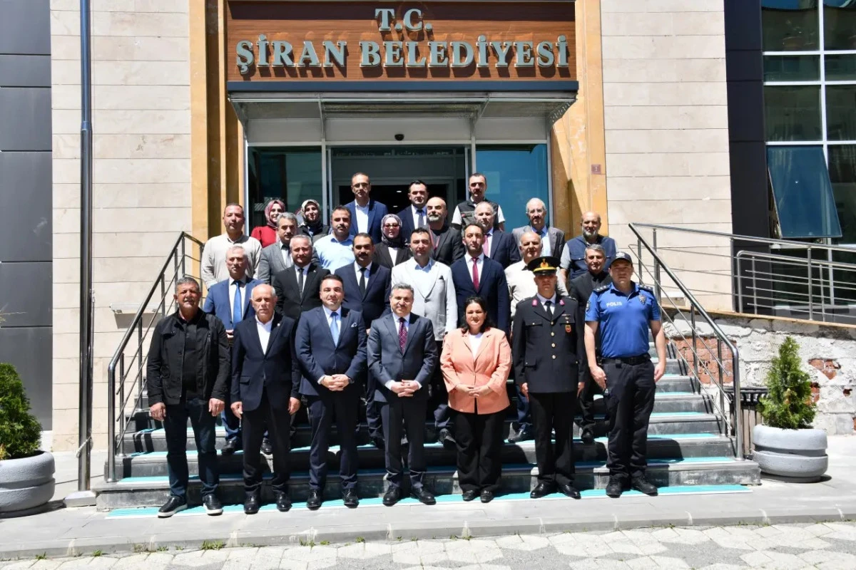 Vali Cevdet Atay Şiran İl&ccedil;esinde İncelemelerde Bulundu